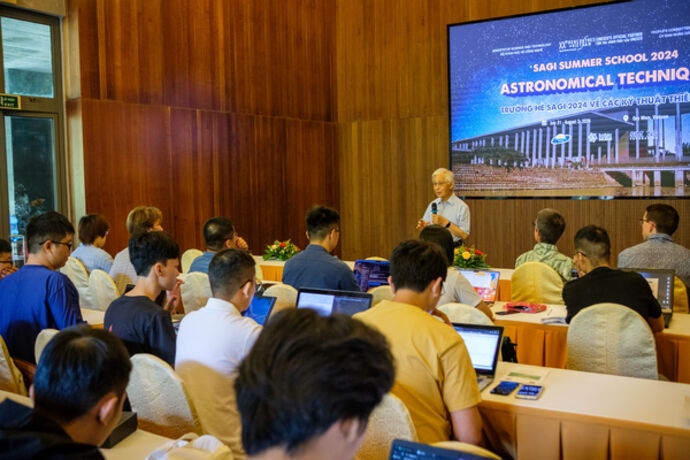 A starting point for astrophysics in Vietnam