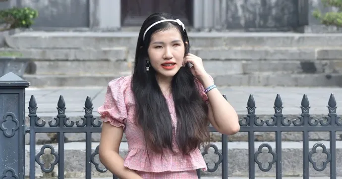 Hải Anh, une étudiante lumineuse malgré l'obscurité