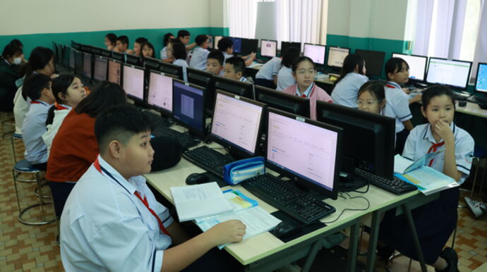 Éducation numérique : Hô Chi Minh-Ville trace la voie - lecourrier.vn
