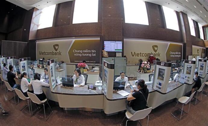 Vietnam Interbank Rates Fall to 8.5% Amid Liquidity Concerns