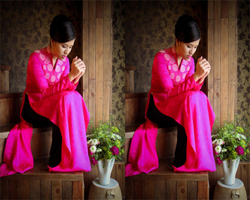 Un ouvrage dans la collection de 30 +ao dai+ dessinées par la styliste Lê Thanh Phuong. Photo : CTV/CVN    