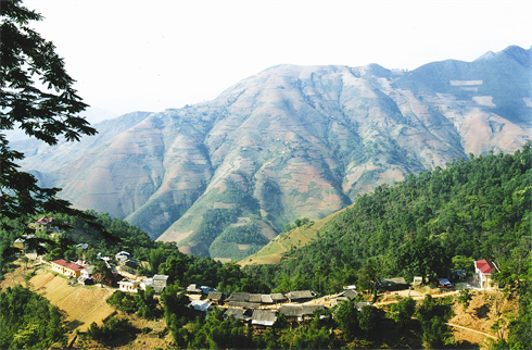 Le marché de l’amour de Khau Vai, district de Mèo Vac. 